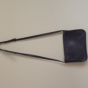 Madewell The Simple Navy Crossbody Bag
